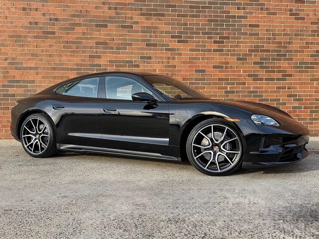 New 2026 Porsche Taycan image 9