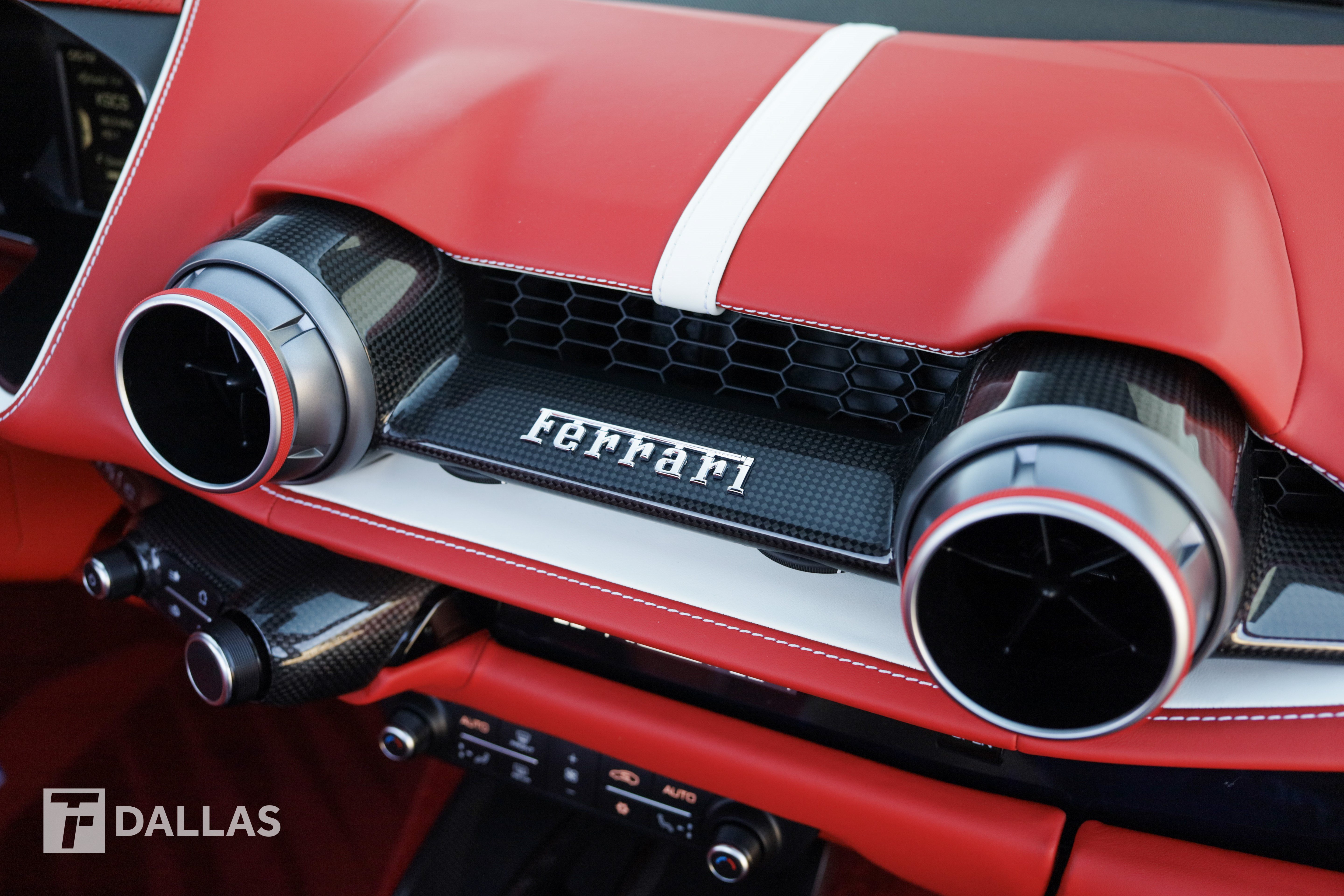 Used 2022 Ferrari 812 GTS RWD image 42