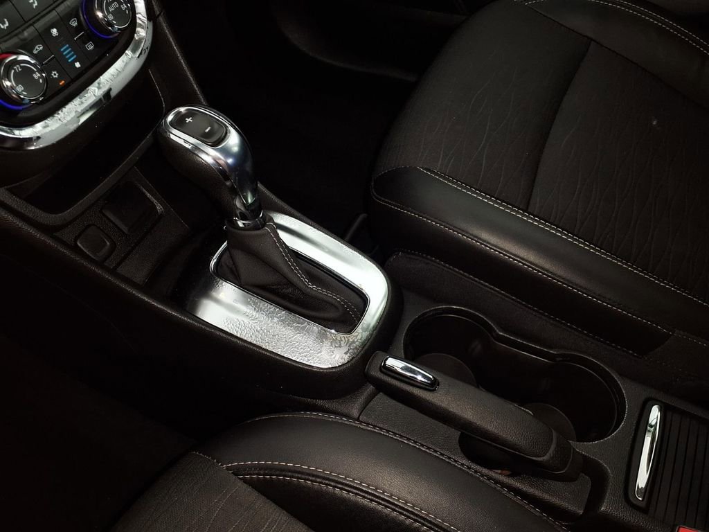 Used 2015 Buick Encore Convenience FWD image 21