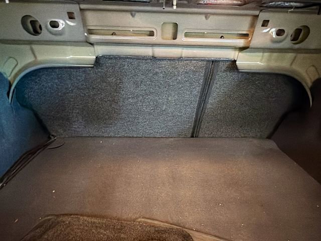 Used 2015 Ford Focus SE w/ SE Cold Weather Package image 21