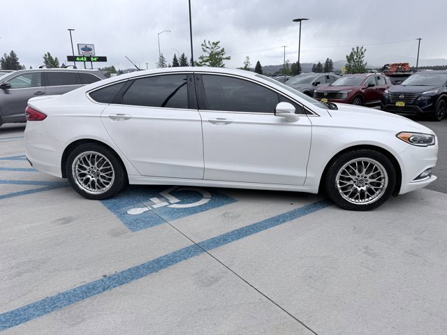 Used 2017 Ford Fusion Titanium AWD/4WD image 5