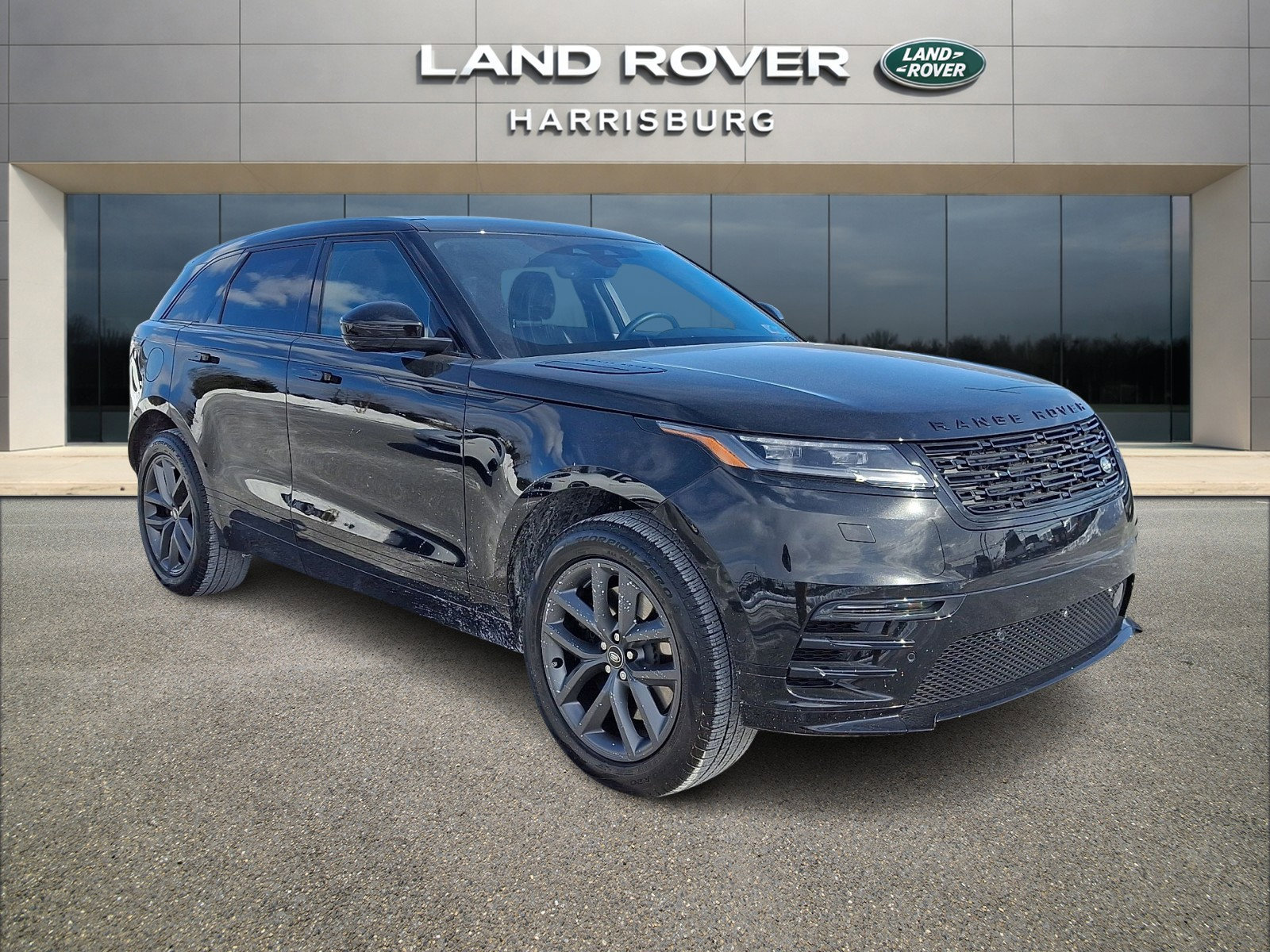 Used 2026 Land Rover Range Rover Velar Dynamic SE image 5
