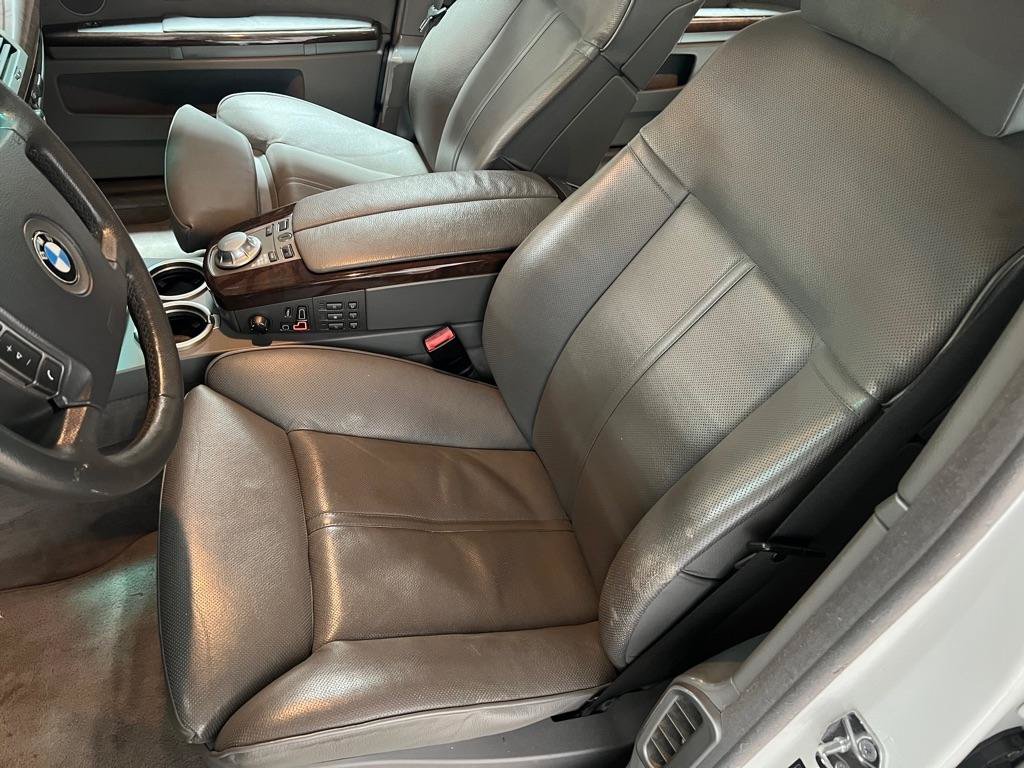 Used 2004 BMW 745Li RWD image 20