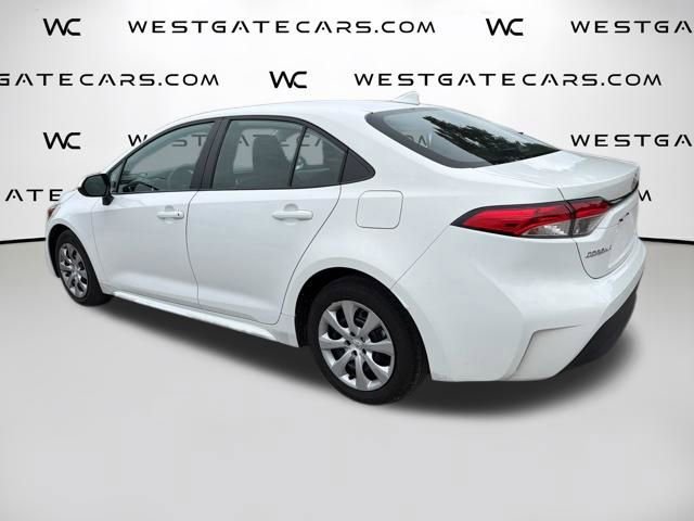 Used 2024 Toyota Corolla LE FWD image 11