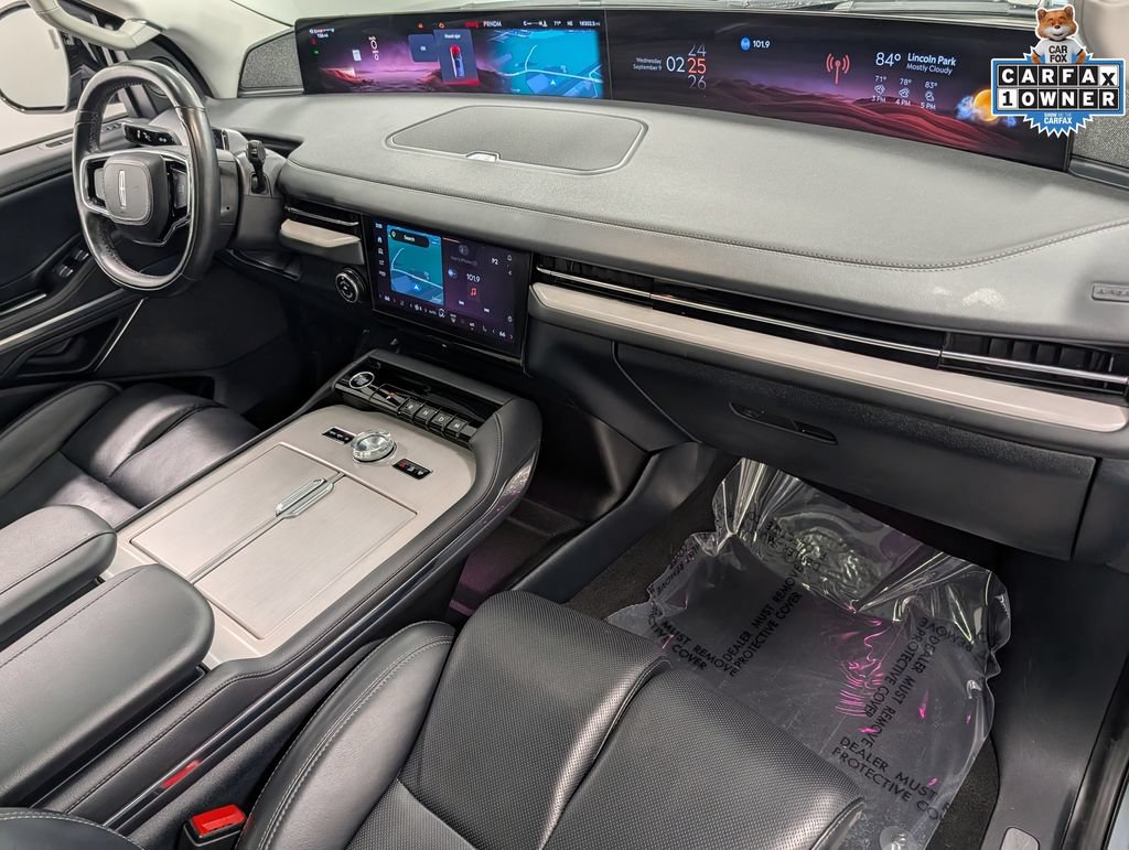 Used 2025 Lincoln Navigator Reserve AWD/4WD image 34