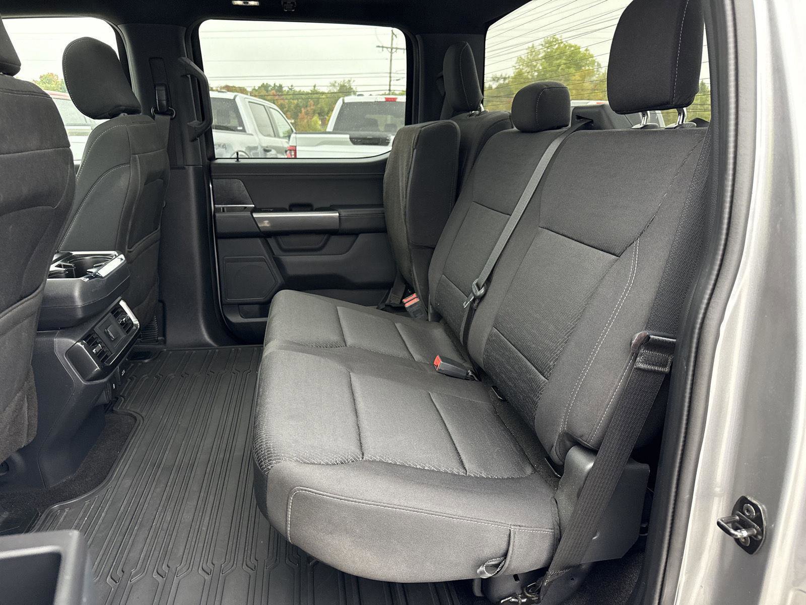 Used 2022 Ford F150 XLT w/ Equipment Group 302A High image 13