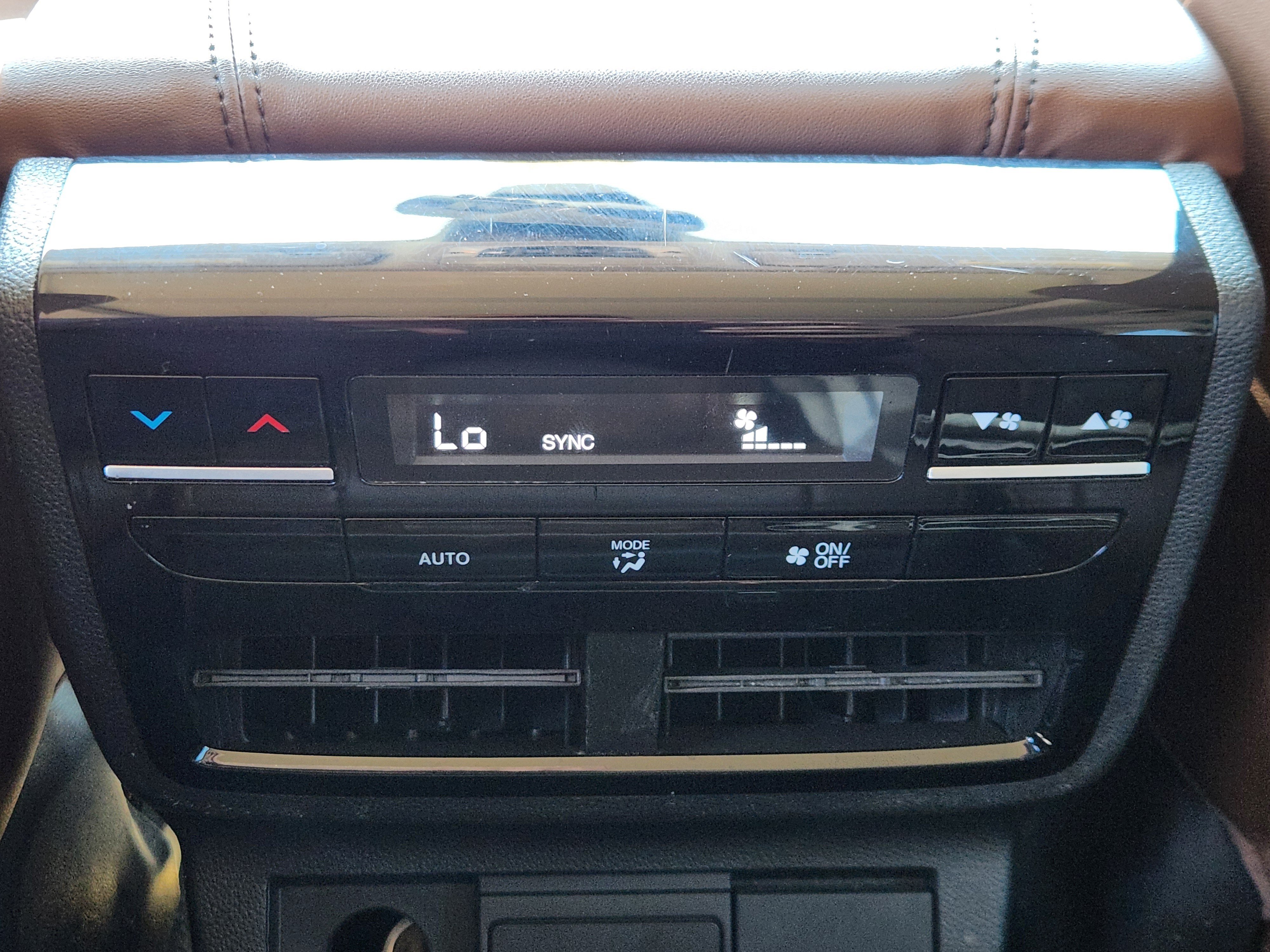 Certified 2023 Acura MDX SH-AWD w/ Technology Package image 24