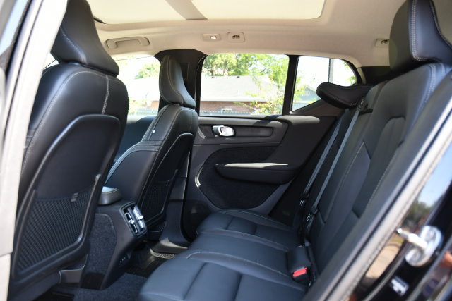 Certified 2026 Volvo XC40 B5 Plus AWD/4WD image 20