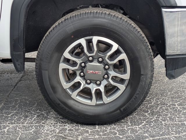 Used 2021 GMC Sierra 2500 SLE w/ SLE Value Package; image 12