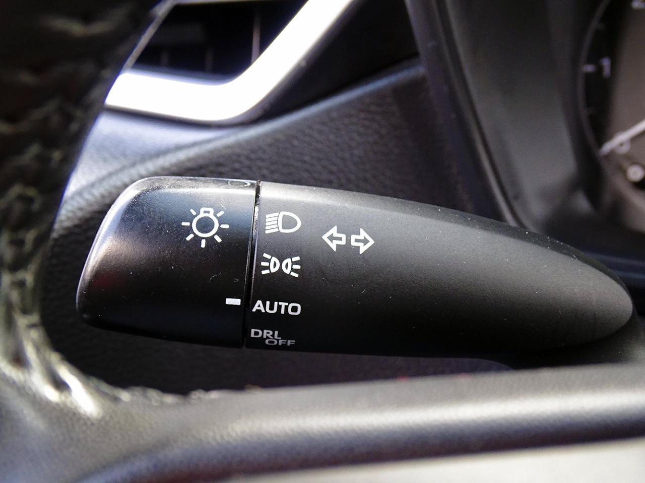 Used 2023 Toyota Corolla SE FWD image 54