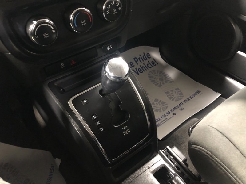 Used 2015 Jeep Patriot Sport w/ Power Value Group image 26