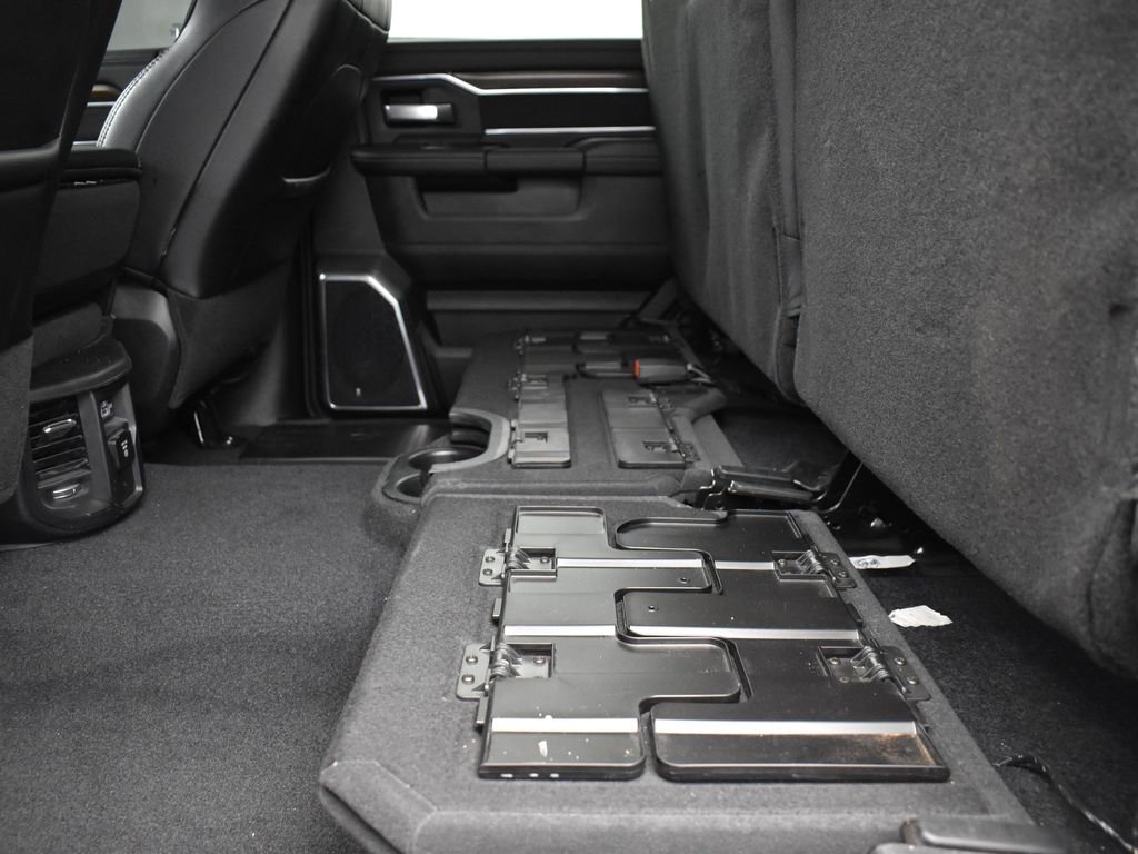 Used 2024 RAM 2500 Laramie w/ Safety Group image 9