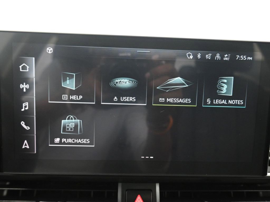 Used 2022 Audi A4 2.0T Premium image 18