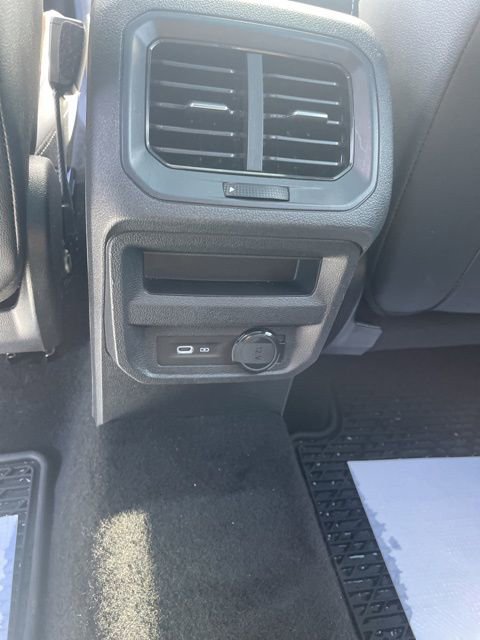 Used 2022 Volkswagen Tiguan SEL R-Line image 22