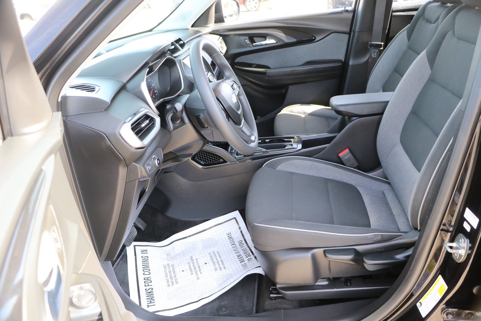 Used 2023 Chevrolet TrailBlazer LS FWD image 13