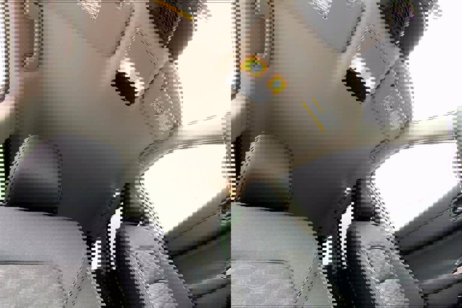 Used 2025 Nissan Pathfinder SV image 13