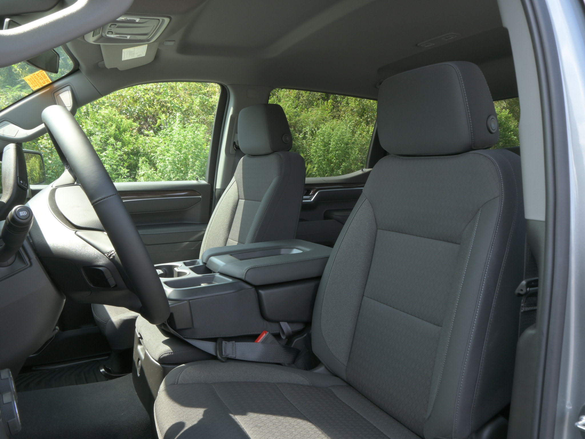 Used 2026 Chevrolet Silverado 1500 LT AWD/4WD image 9