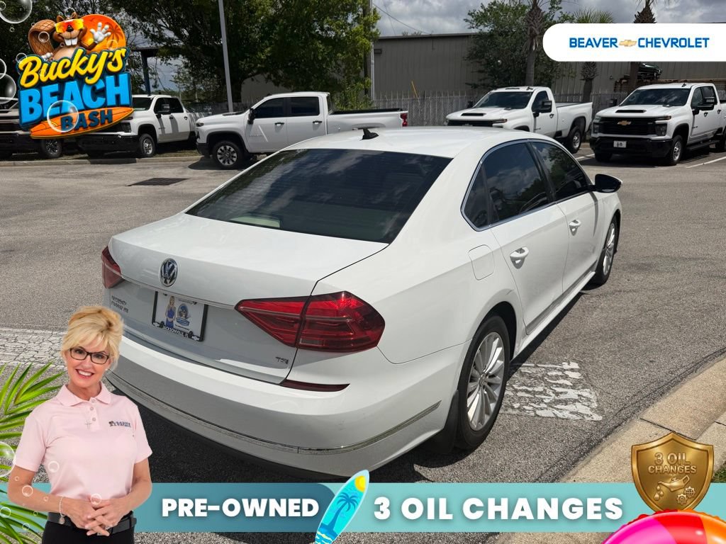 Used 2016 Volkswagen Passat 1.8T SE w/ Lighting Package FWD image 4
