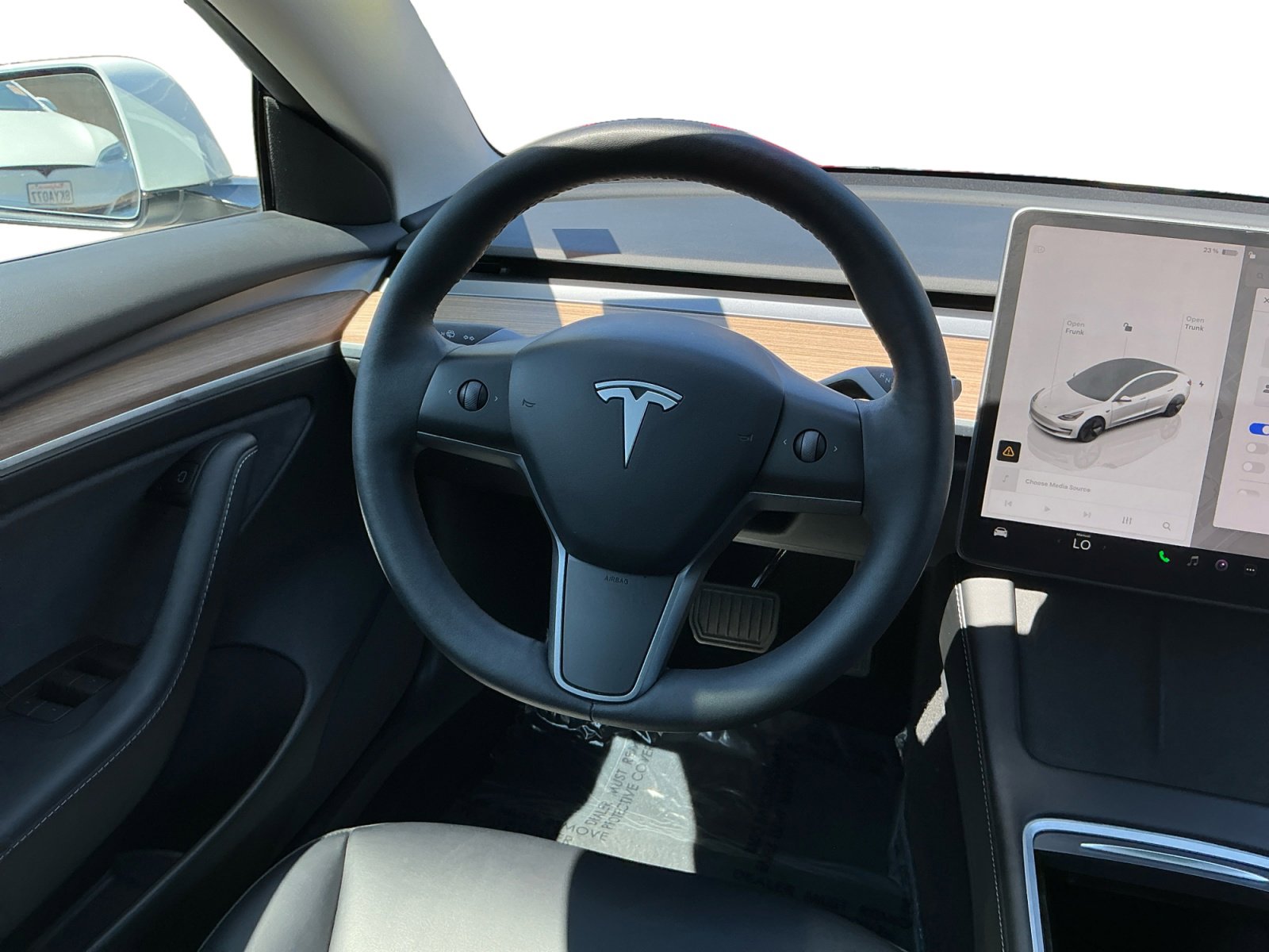 Used 2023 Tesla Model 3 Standard Range image 11