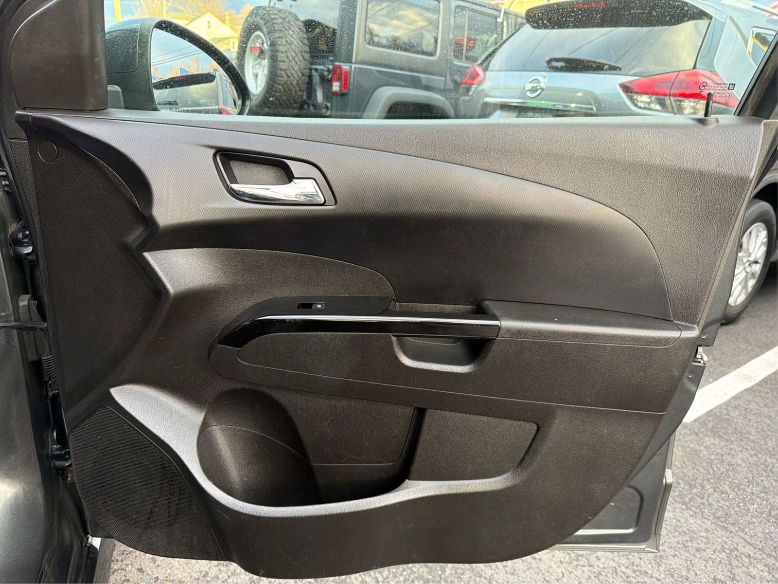 Used 2019 Chevrolet Sonic LT w/ RS Package image 20