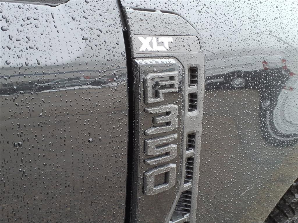 New 2026 Ford F350 XLT w/ XLT Premium Package image 13