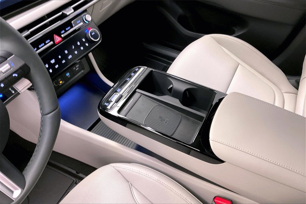 New 2026 Hyundai Tucson Limited image 8