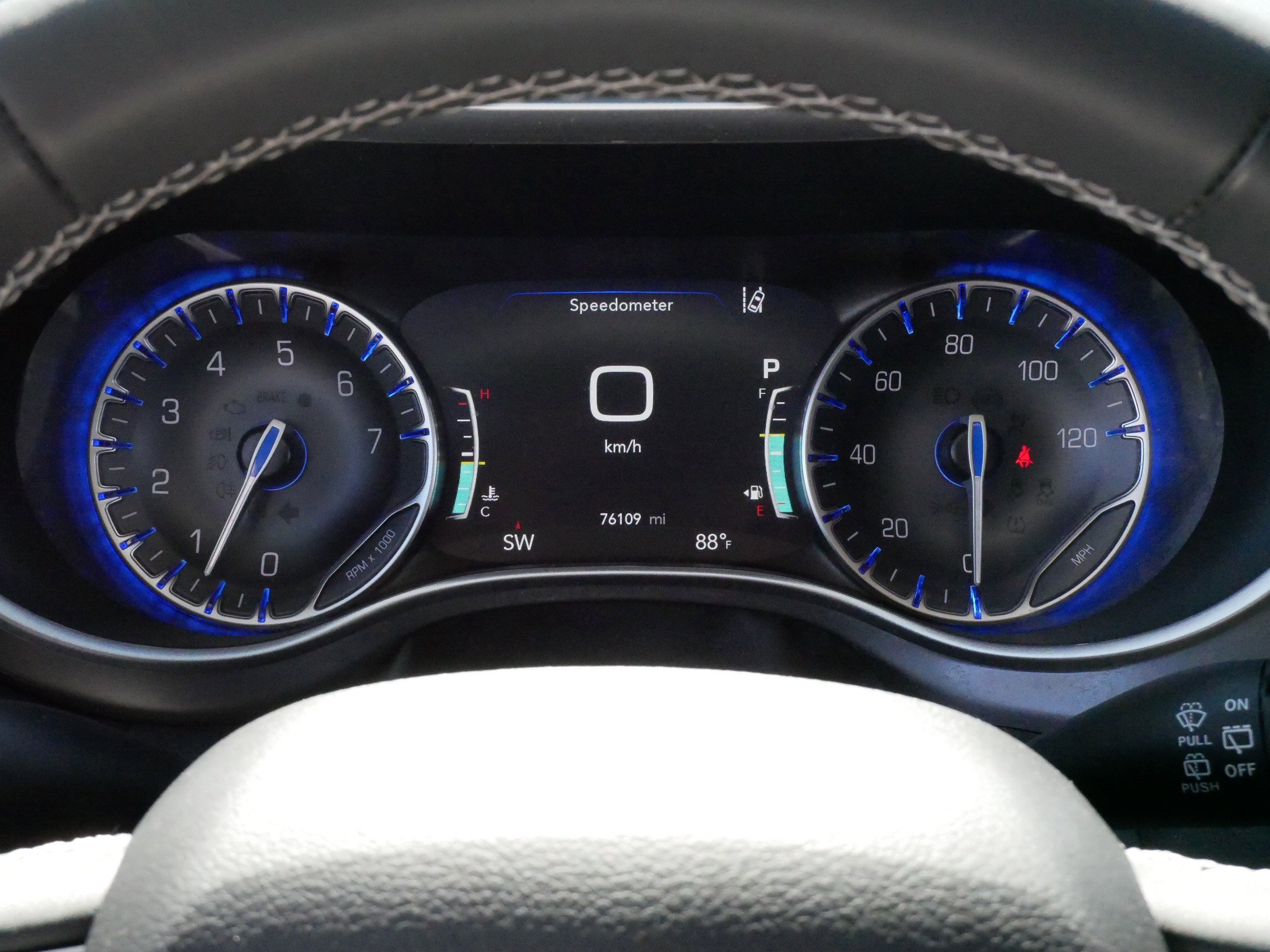 Used 2023 Chrysler Pacifica Touring-L FWD image 20