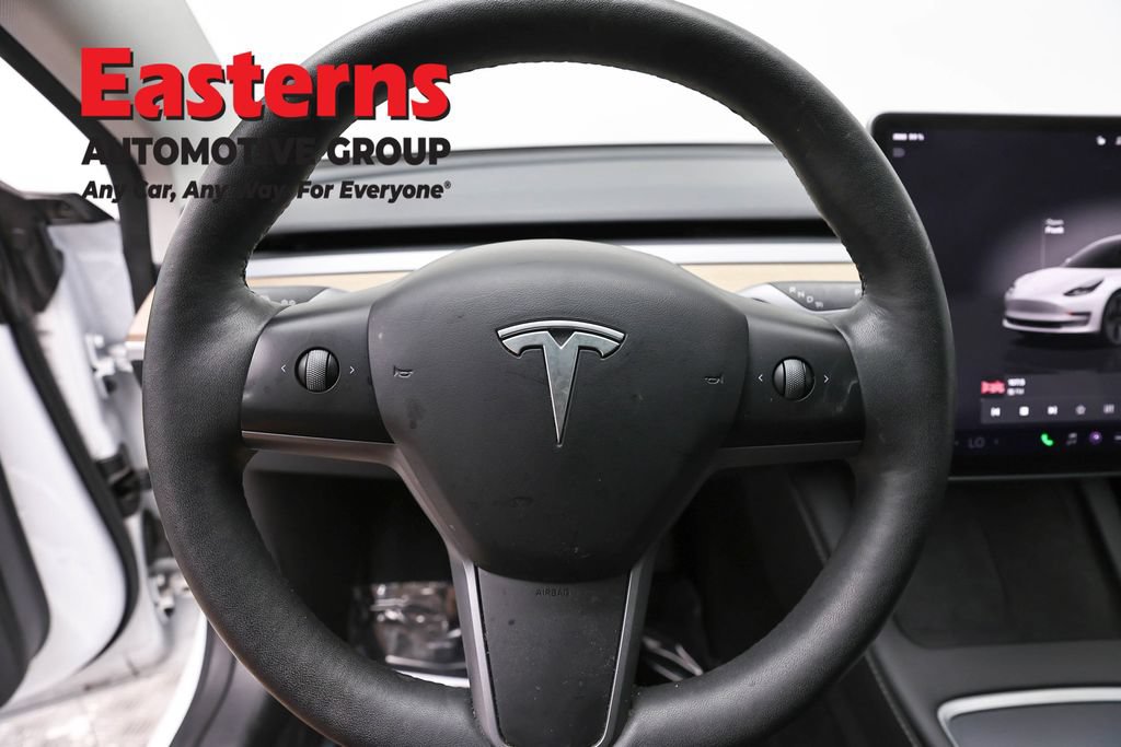 Used 2023 Tesla Model 3 Standard Range RWD image 10