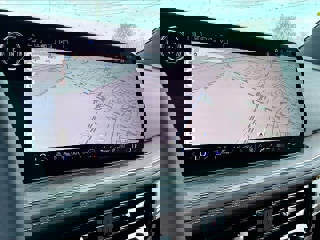 New 2026 Chevrolet Suburban Premier image 21