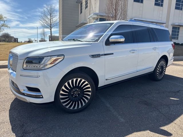 Used 2020 Lincoln Navigator L Black Label w/ Cargo Convenience Package image 1