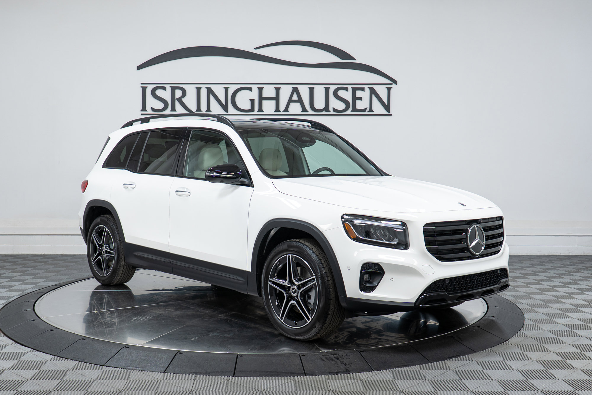 New 2026 Mercedes-Benz GLB 250 4MATIC image 3