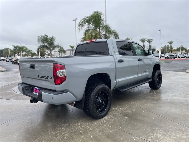 Used 2019 Toyota Tundra SR5 w/ SR5 Convenience Package image 8