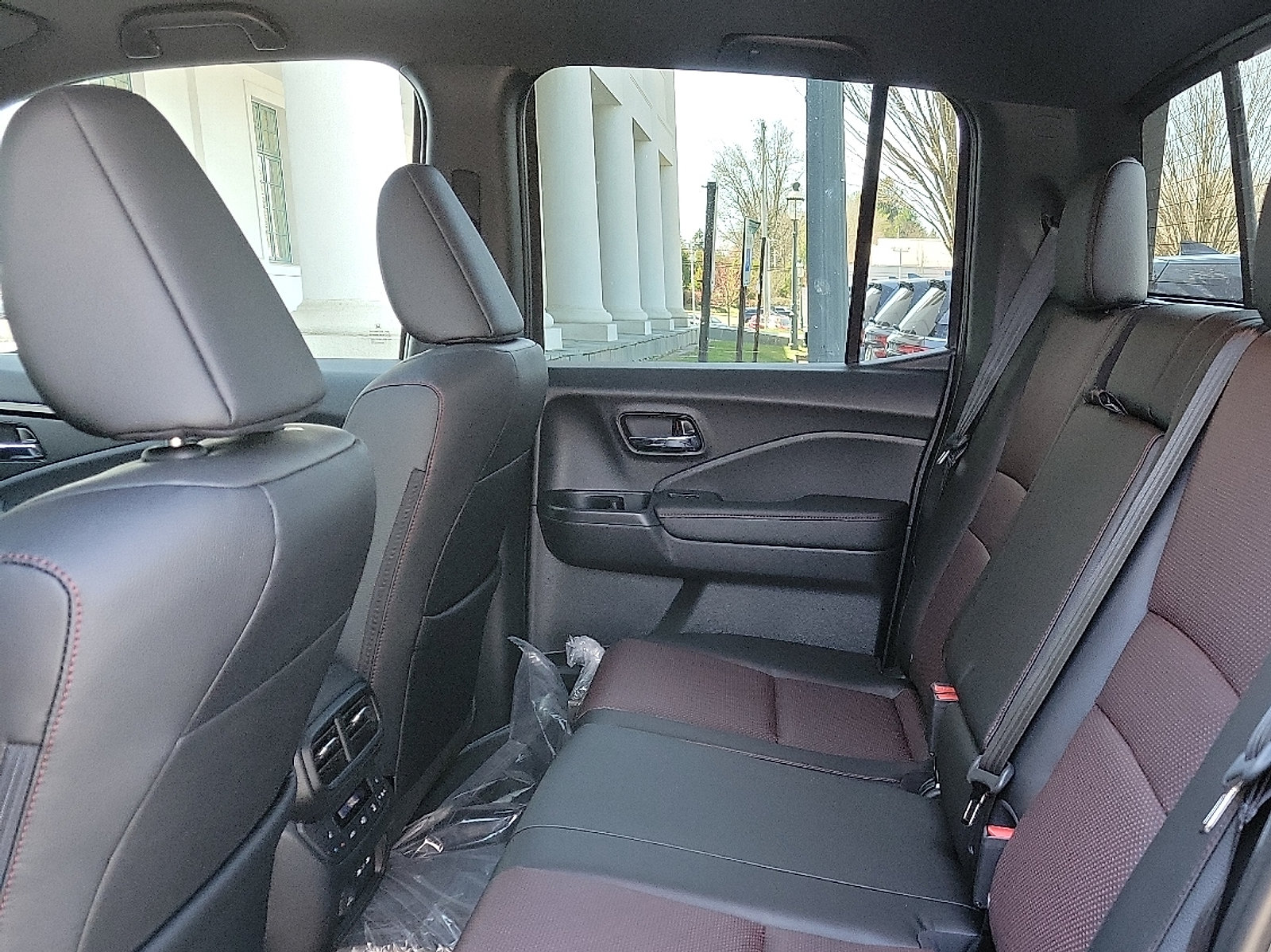 New 2026 Honda Ridgeline Black Edition image 9