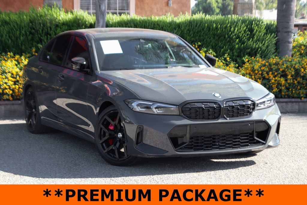 Used 2025 BMW M340i w/ Premium Package RWD image 2