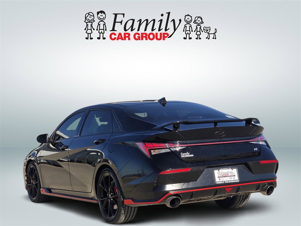 Used 2024 Hyundai Elantra N image 3