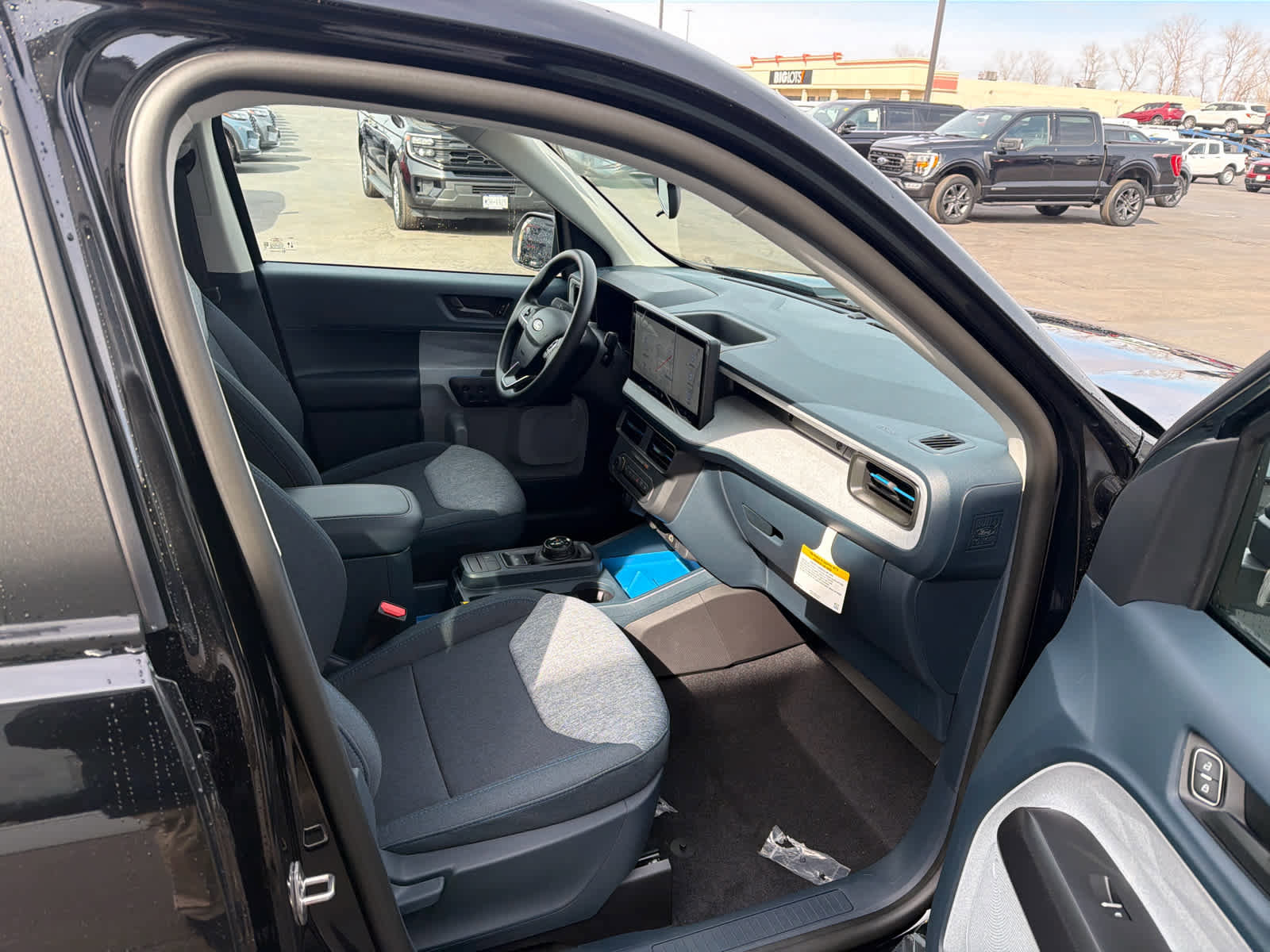 New 2026 Ford Maverick XLT w/ Equipment Group 301A image 9