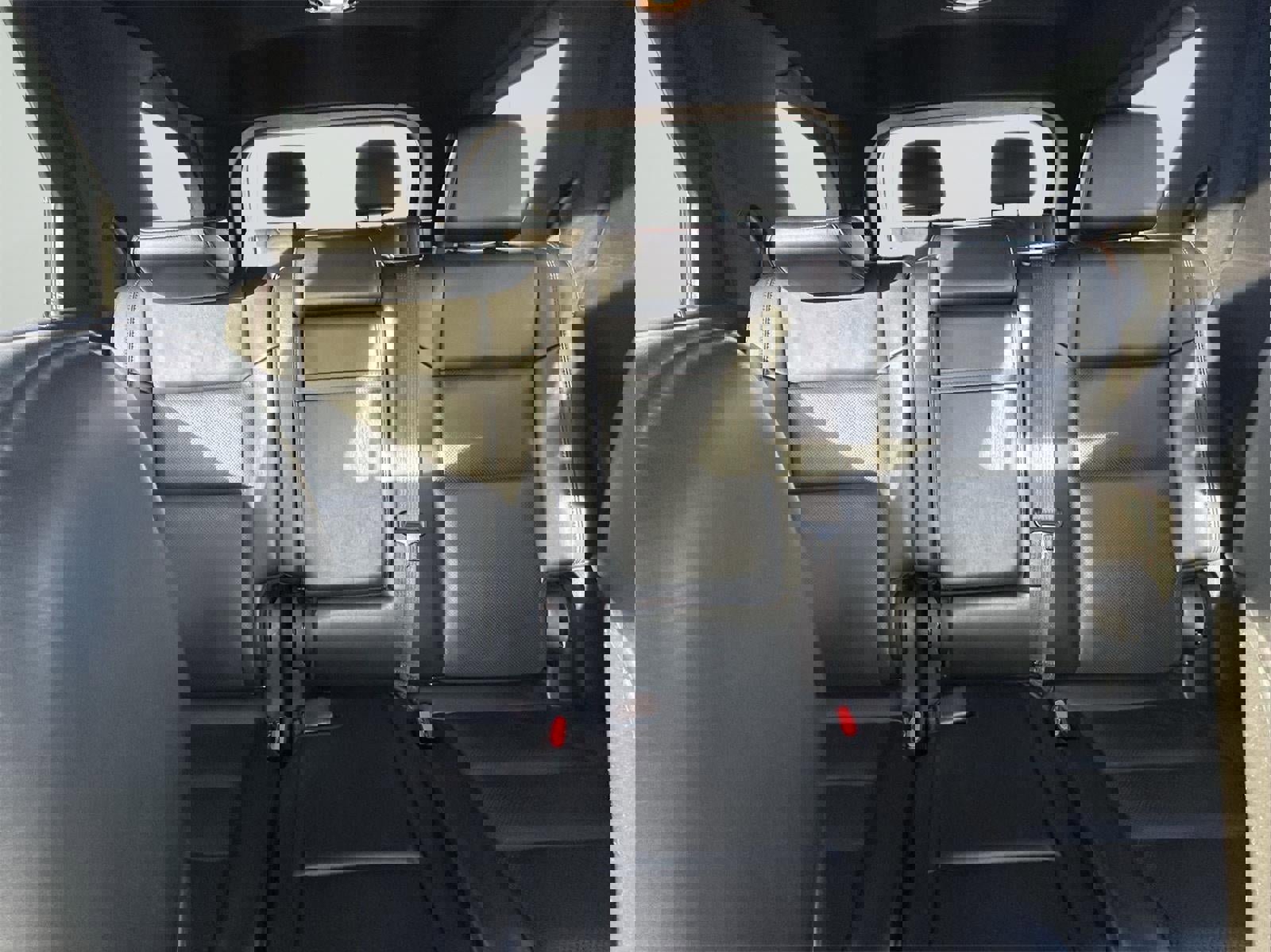 Used 2024 Dodge Durango GT image 35