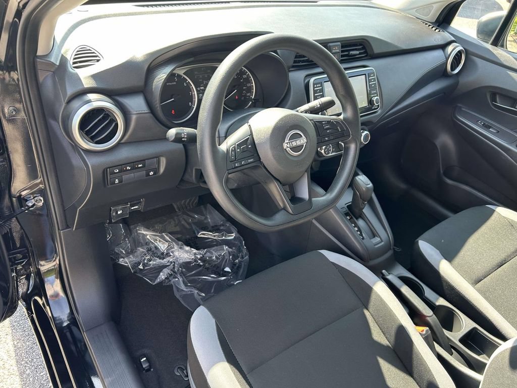 Certified 2025 Nissan Versa S w/ Trunk Package FWD image 16