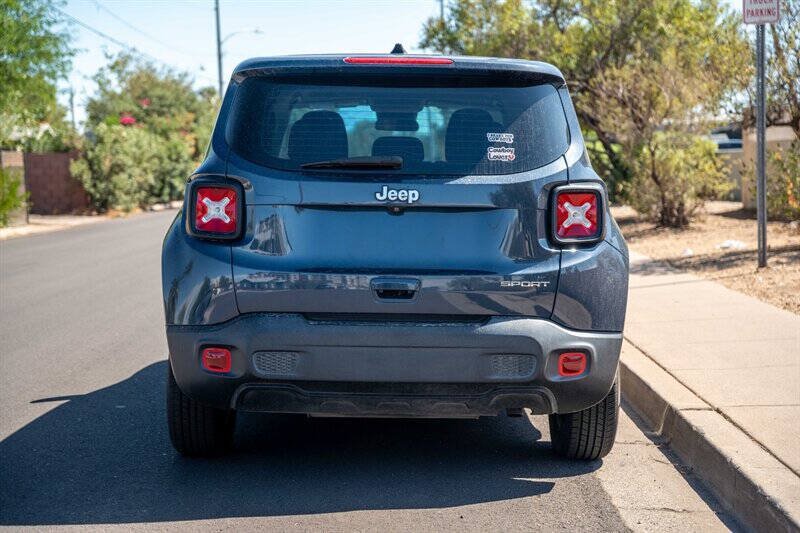 Used 2021 Jeep Renegade Sport FWD image 4