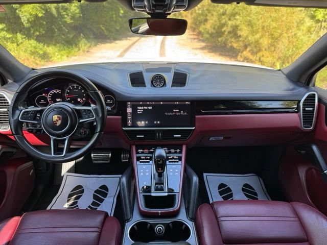 Used 2019 Porsche Cayenne S AWD/4WD image 21