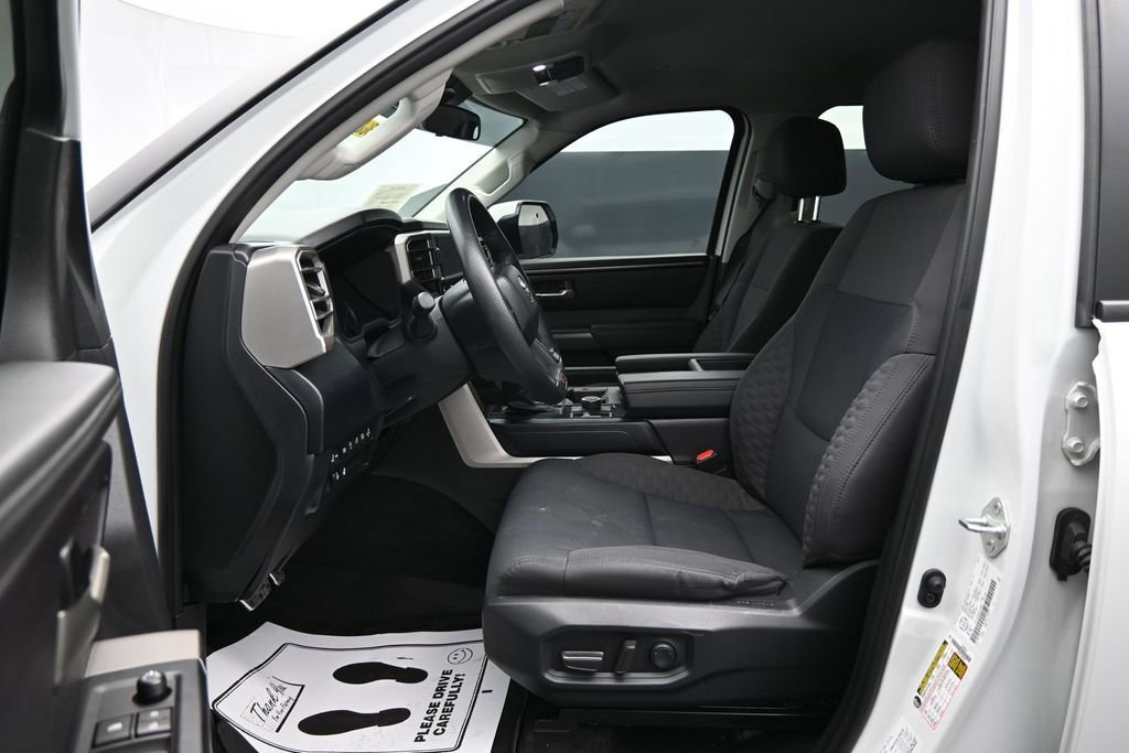 Used 2024 Toyota Tundra SR5 AWD/4WD image 9