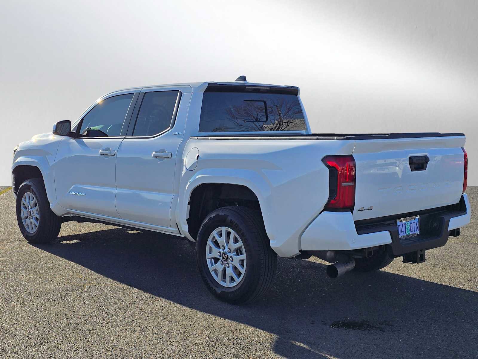 Certified 2025 Toyota Tacoma SR5 image 6