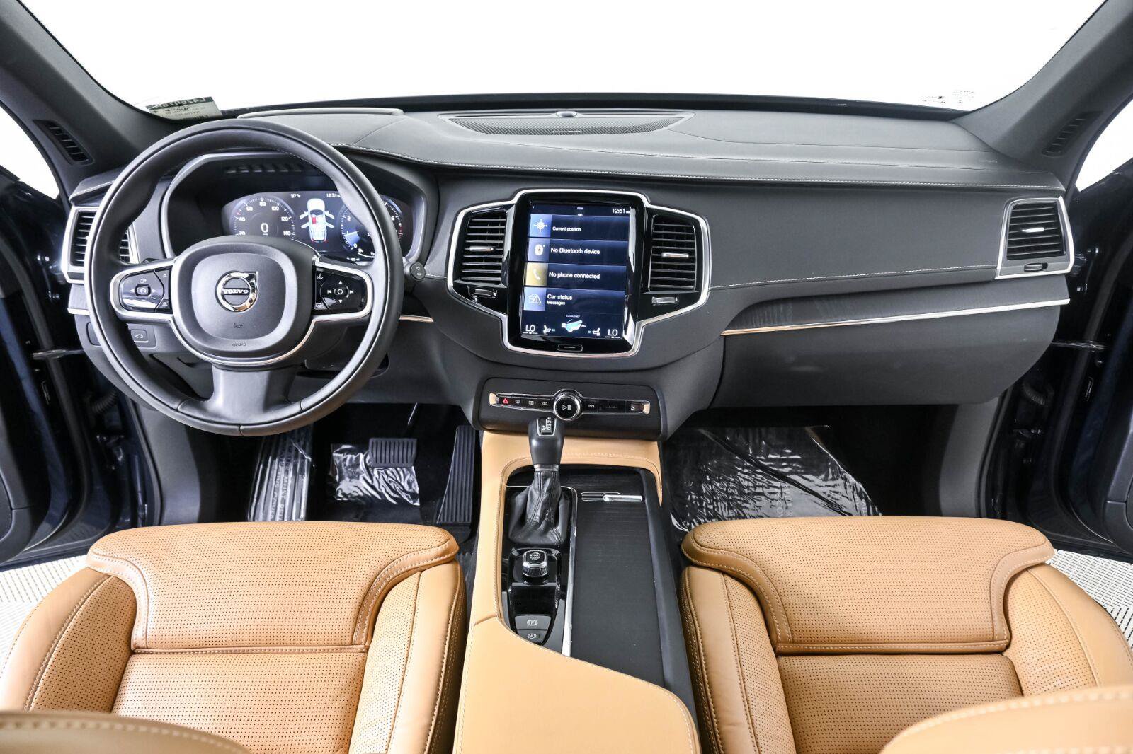 Certified 2022 Volvo XC90 T6 Inscription w/ Advanced Package AWD/4WD image 17