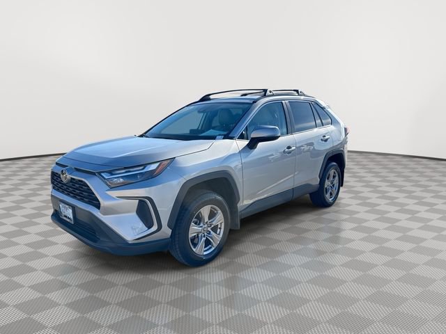 Used 2023 Toyota RAV4 XLE image 4