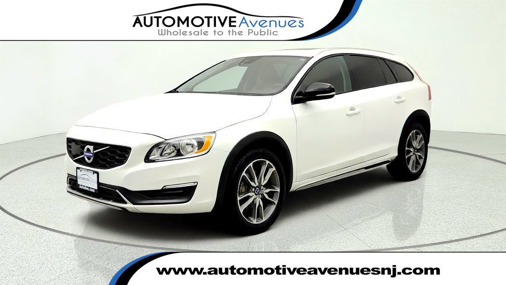 Used 2015 Volvo V60 T5 Cross Country w/ Convenience Package