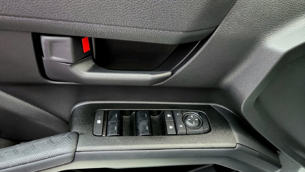 Certified 2025 Toyota 4Runner SR5 AWD/4WD image 21