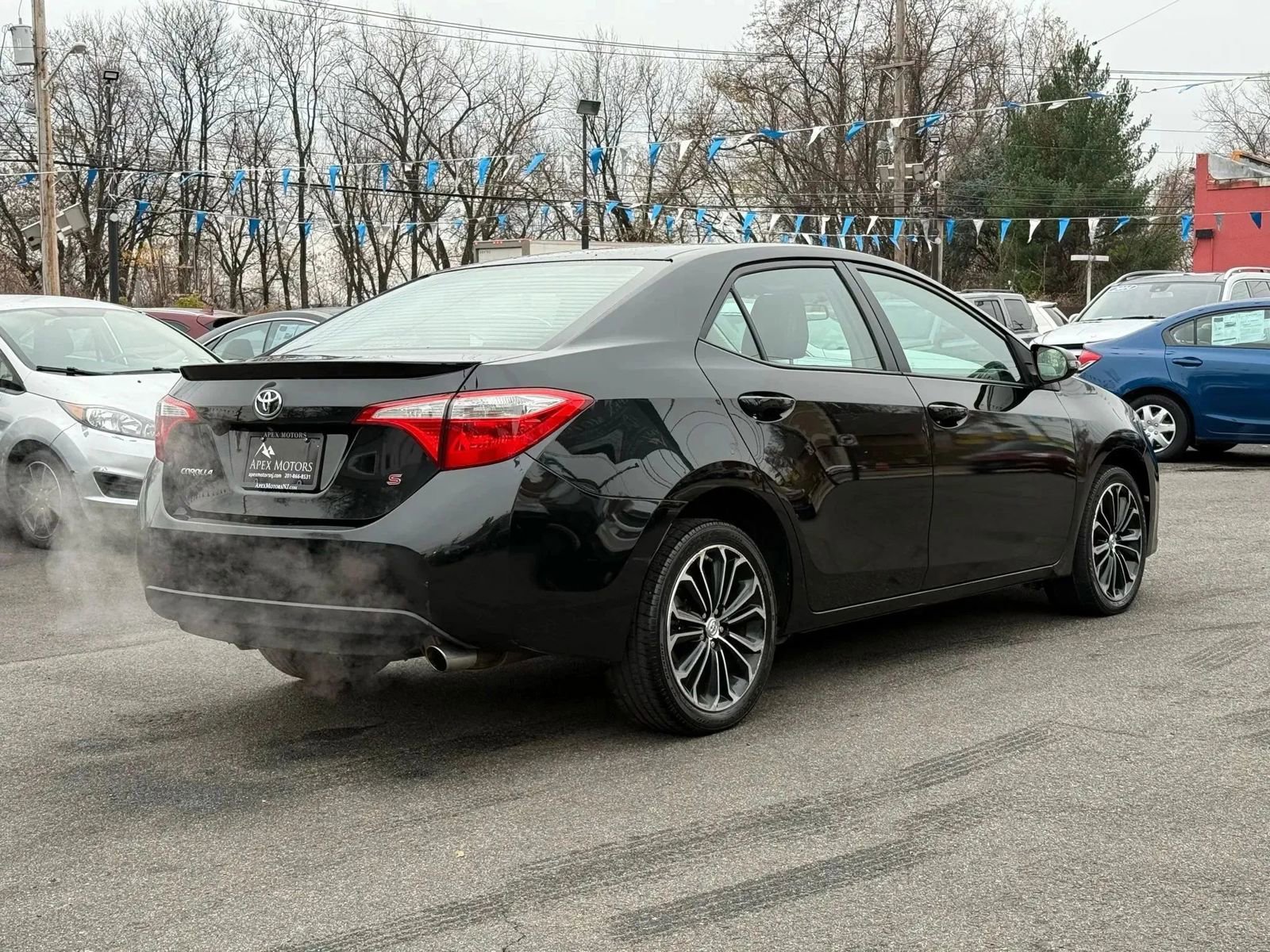 Used 2015 Toyota Corolla S image 10