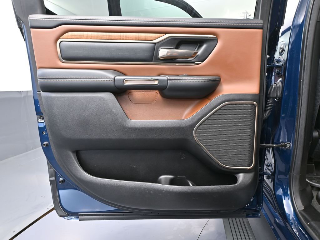 Used 2022 RAM 1500 Limited image 40