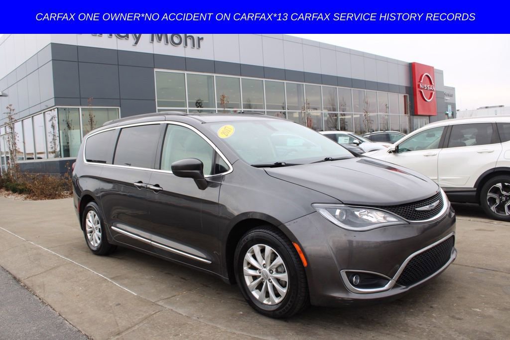 Used 2017 Chrysler Pacifica Touring-L