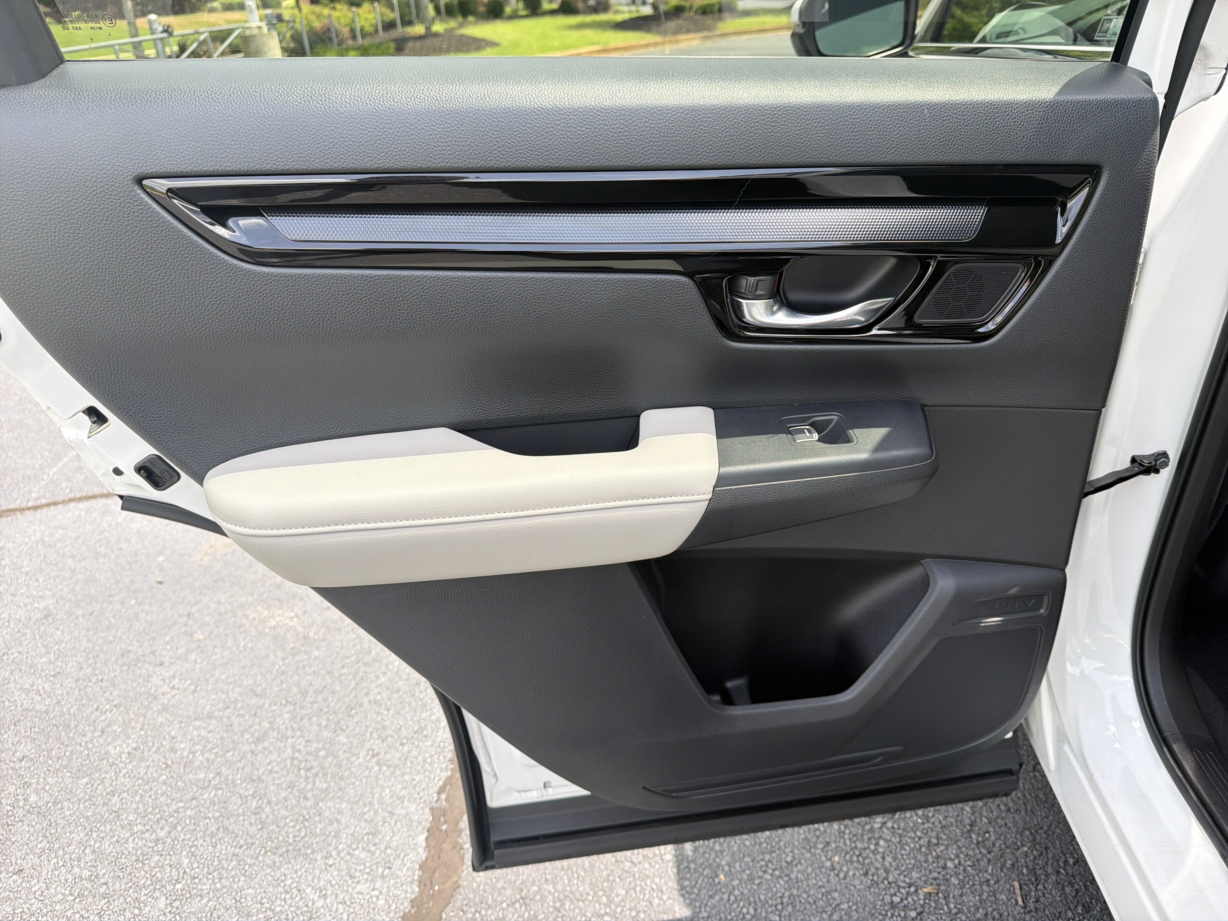 Certified 2025 Honda CR-V EX-L image 27